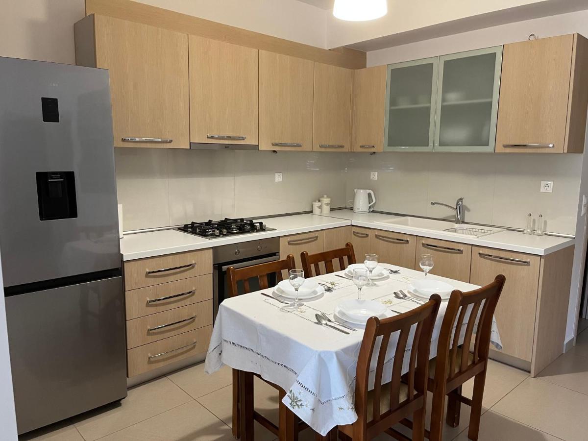Porto Rafti Holiday Apartment Екстериор снимка